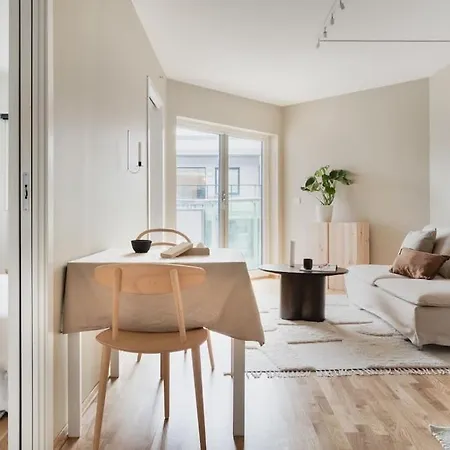 Central City Apartment Lejlighed